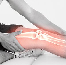 athlete with knee pain